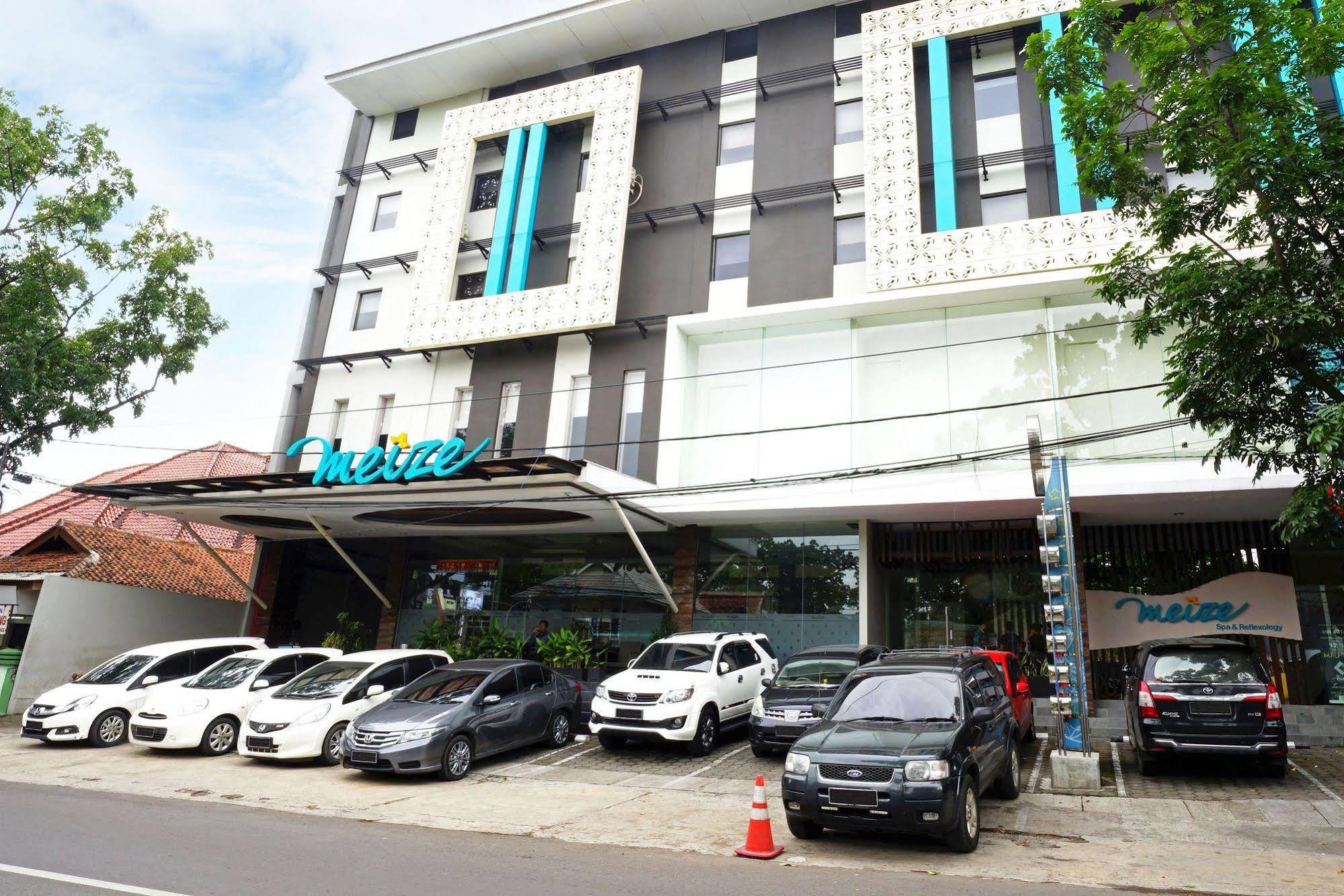 Hotel Meize 3*
